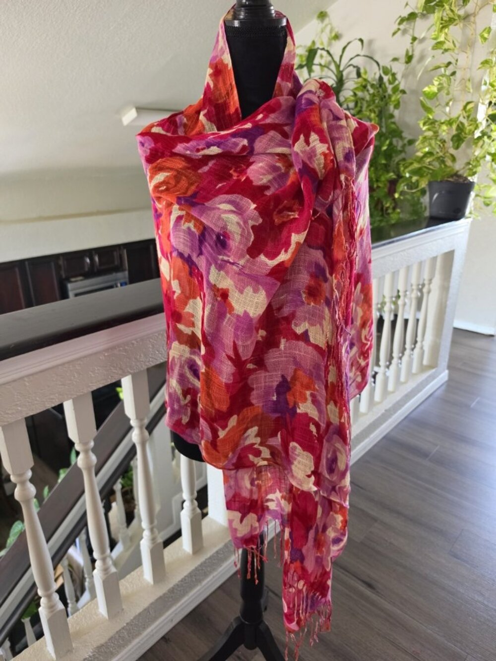 Women's Floral Rectangle Scarf w/ Fringe Pink Purple Red Orange White 72x26 - Picture 5 of 6